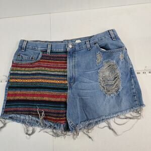 Levi’s 515 Women’s Distressed Denim Shorts 18M VTG Boot Cut Festival Woven Patch